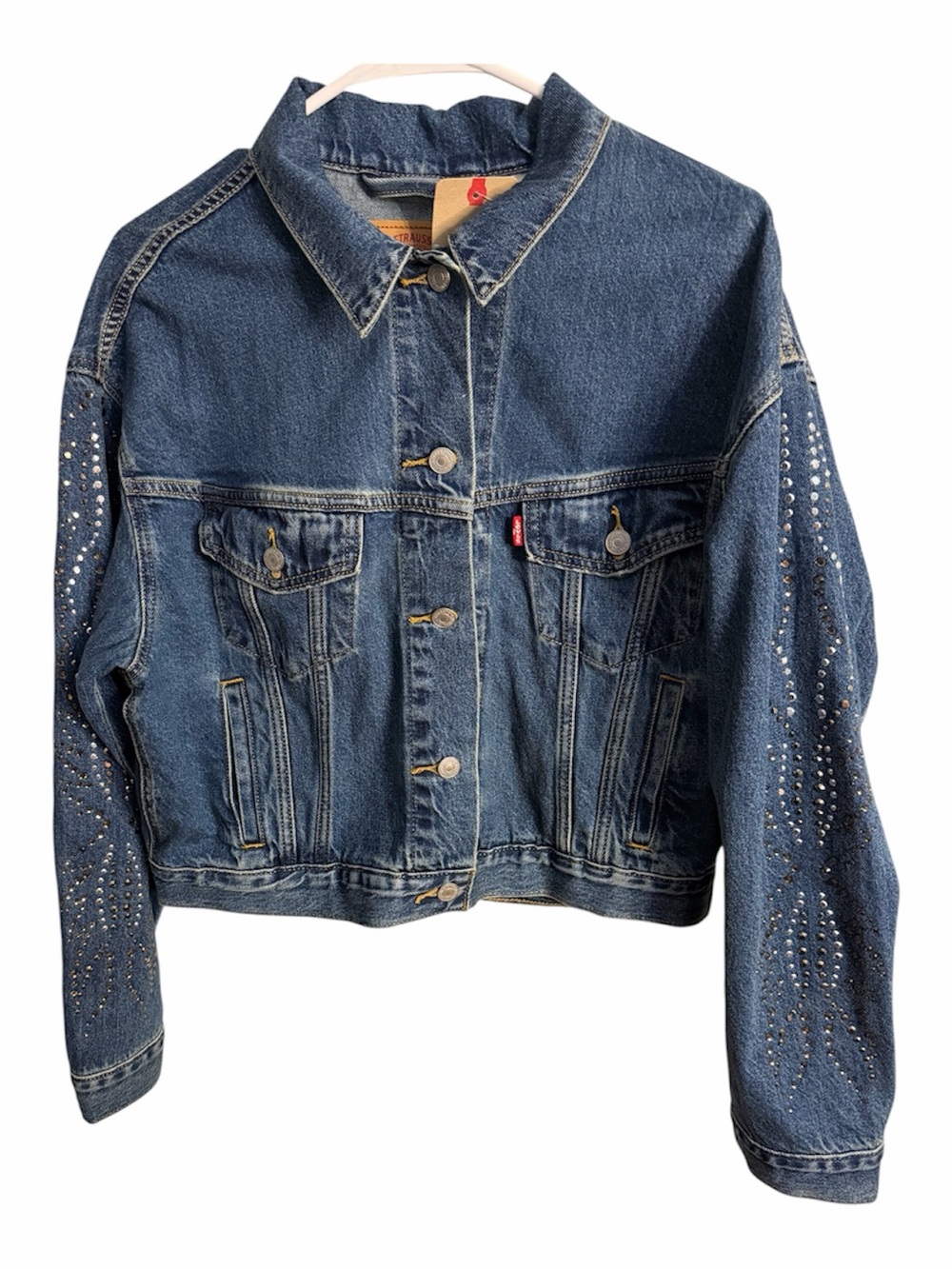 Women’s Levi’s Size Large NWT! Silver and gold studs on both arms! Retail $99